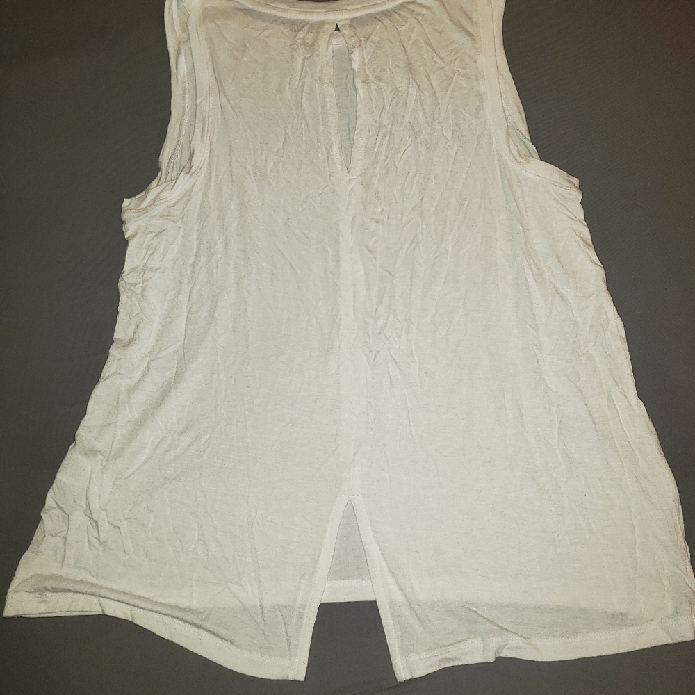 Halogen - Picture 3 of 3